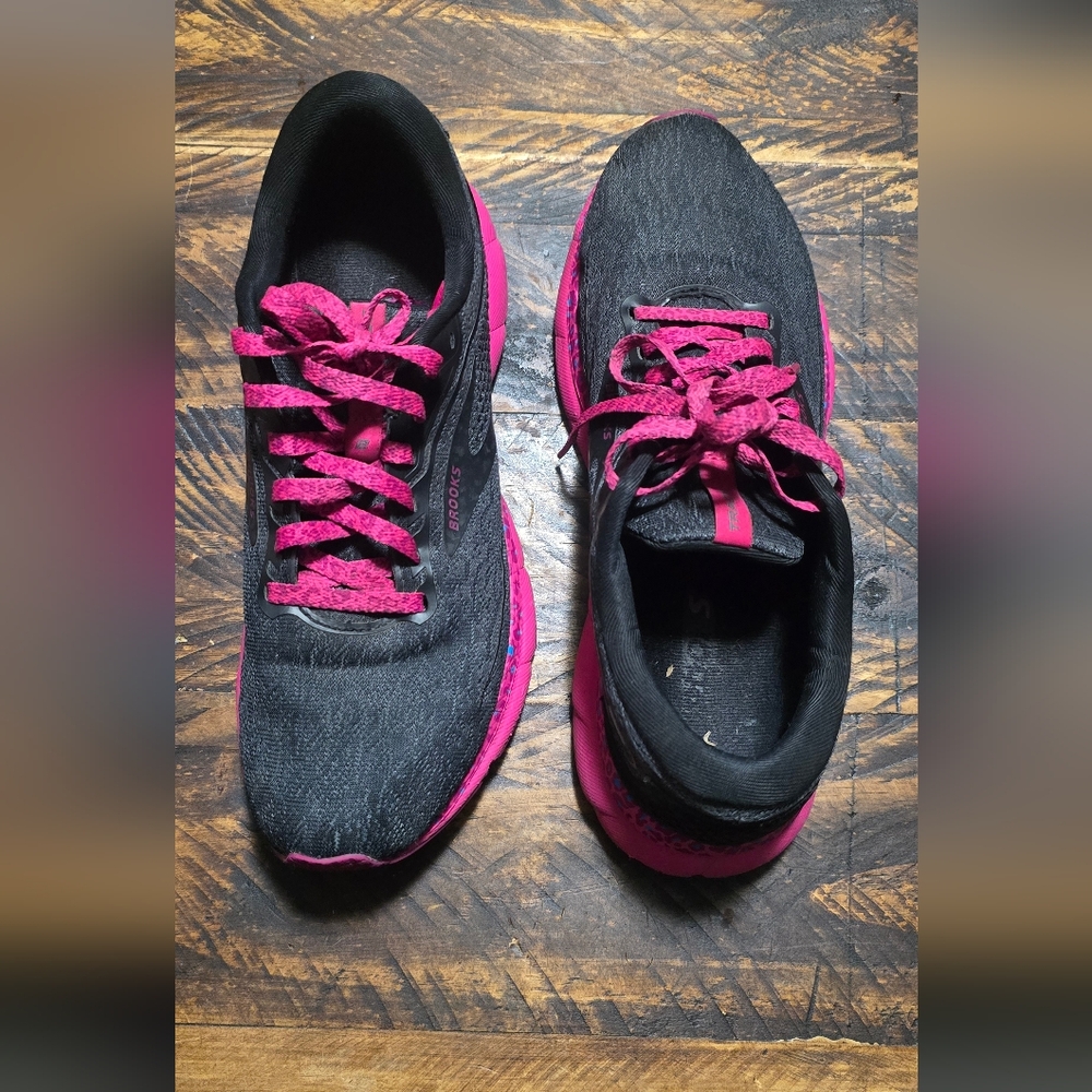 Brooks Women's Black and Pink Running Shoes Trace 10